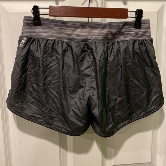 Merrell Athletic Shorts With Interior Short EUC - Picture 5 of 14